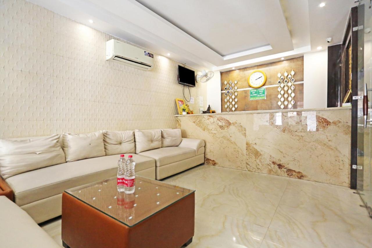 Hotel Iconic Near Delhi Igi International Airport Нью-Дели Экстерьер фото