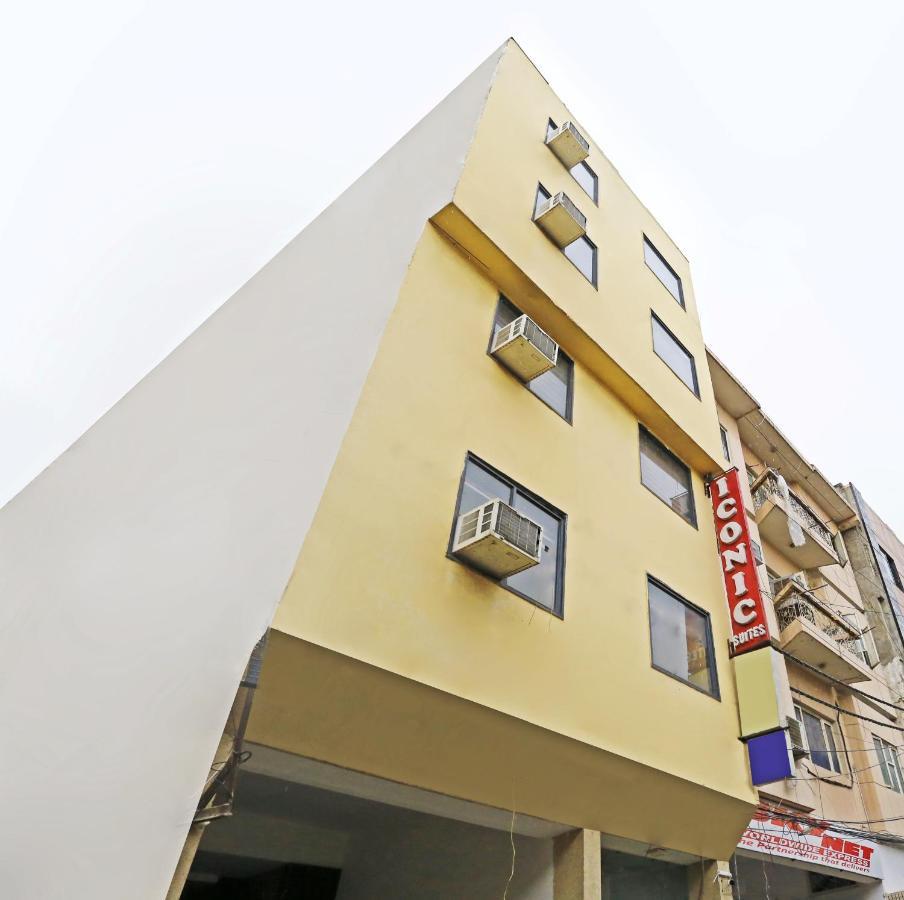Hotel Iconic Near Delhi Igi International Airport Нью-Дели Экстерьер фото